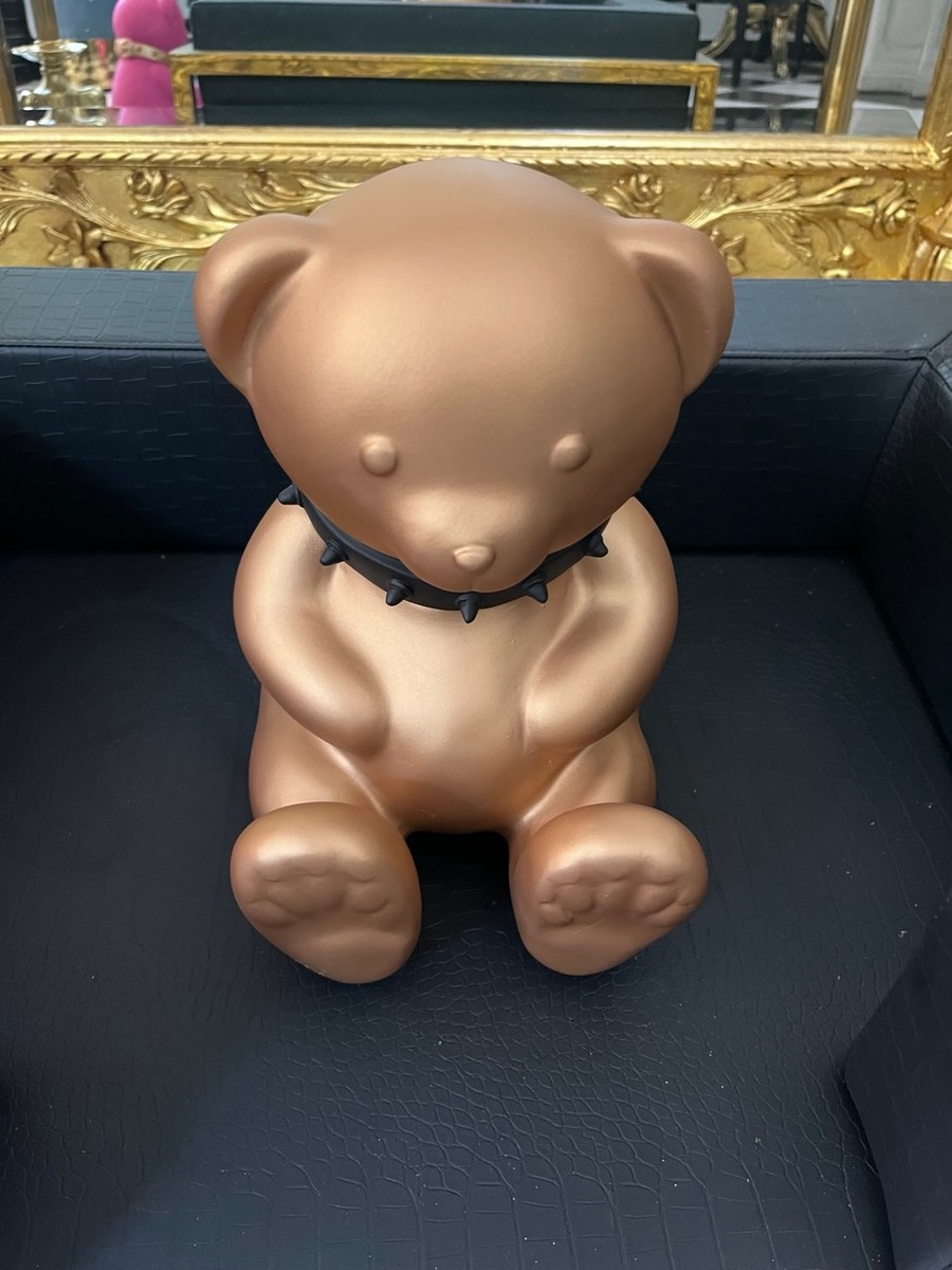 Casa Padrino Dekofigur Teddybär Gold 31 cm – Skulptur mit schwarzem Halsband **EB** Casa Padrino Dekofigur Teddybär Gold 31 cm – Skulptur mit schwarzem Halsband **EB**