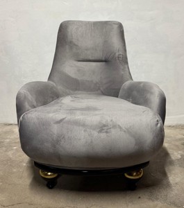 Casa Padrino Luxus Art Deco Chesterfield Sessel Grau / Schwarz / Gold - Wohnzimmer Möbel