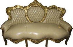 4250427898896 - Barock Sofa Garnitur Master Creme Lederoptik Gold mit Bling Bling Steinen 4250427898896 - Barock Sofa Garnitur Master Creme Lederoptik Gold mit Bling Bling Steinen