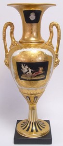 4251287758429 - Barock Porzellan Vase mit 2 Griffen H 61 cm - Limited Edition