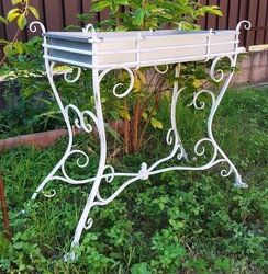 4251287774597 - Blumenständer aus Schmiedeeisen - verschiedene Farben - 113 cm x 45 cm x H83 cm - Luxus Gartenmöbel 4251287774597 - Blumenständer aus Schmiedeeisen - verschiedene Farben - 113 cm x 45 cm x H83 cm - Luxus Gartenmöbel