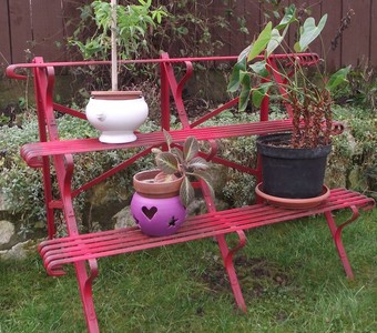 4251287775235 - BlumenstÃ¤nder aus Schmiedeeisen mit 3 Etagen - verschiedene Farben -  120 cm x 45 cm x H70 cm - Luxus GartenmÃ¶bel