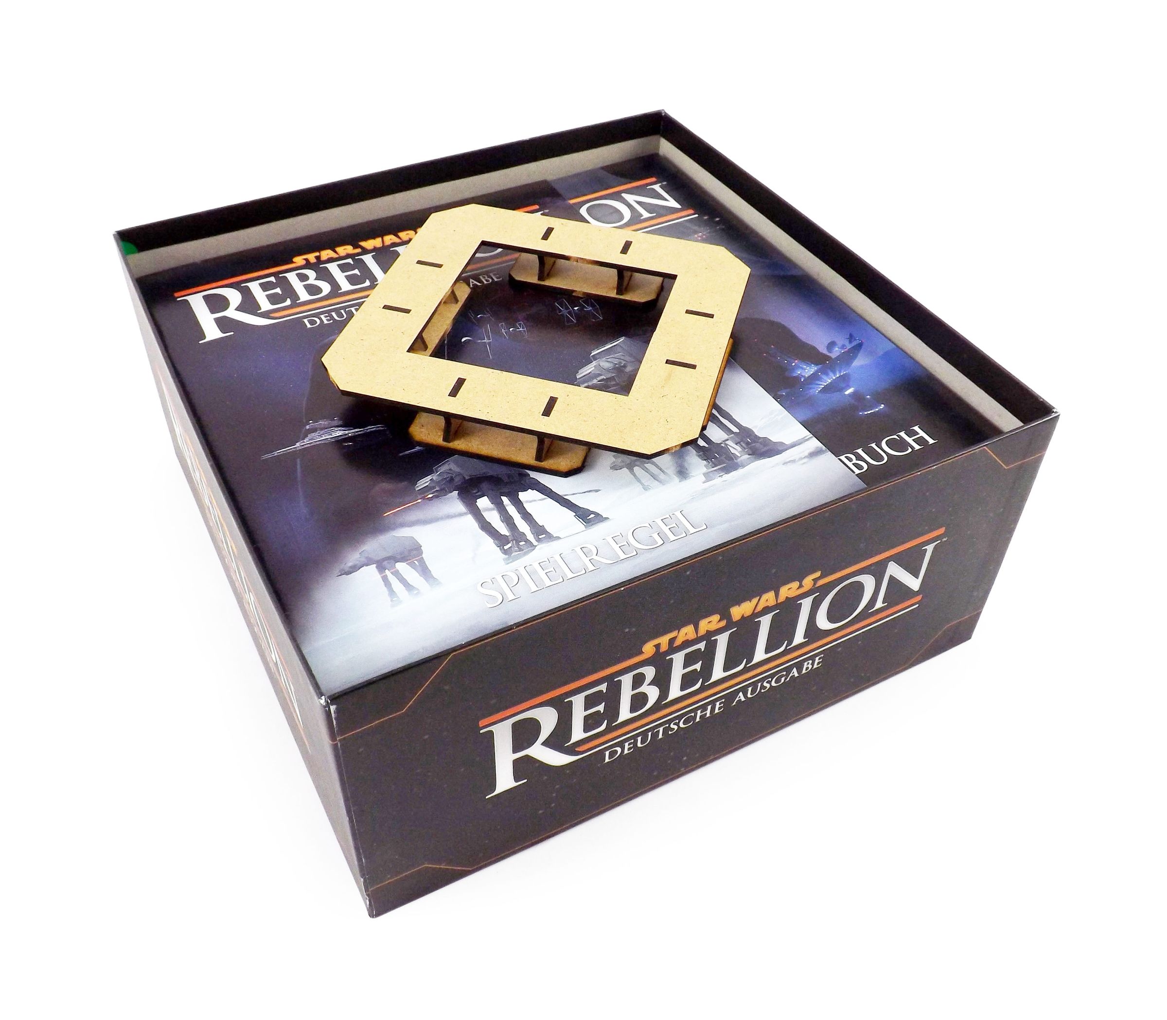 https://cdn02.plentymarkets.com/vm1nws82d5m7/item/images/60225/full/Feldherr-REBL-Brettspiel-Organizer-fuer-Star-Wars--Rebellion-und--Aufstieg-des-Imperiums-60225.jpg