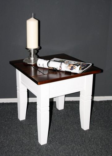 13488-Beistelltisch-45x45-massiv-weiss-kolonial-M45-71