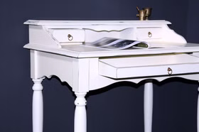 Kleine Schreibtisch mit gedrechselten beinen VARESE 78x90x52cm Pappel massiv weiß antik lackiert shabby Casademobila Goslar Kleine Schreibtisch mit gedrechselten beinen VARESE 78x90x52cm Pappel massiv weiß antik lackiert shabby Casademobila Goslar