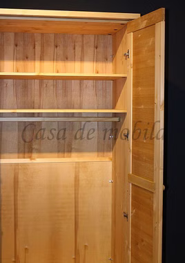 Massivholz Kleiderschrank RAUNA innen Kiefer massiv gelaugt geölt Casa de mobila Goslar Massivholz Kleiderschrank RAUNA innen Kiefer massiv gelaugt geölt Casa de mobila Goslar