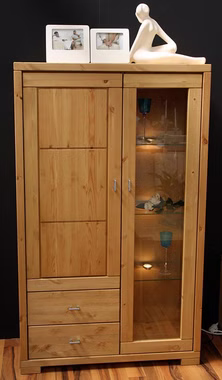 Hochschrank mit Glastür und Holztür, 2 Schubladen Kiefer gelaugt geölt Massivholz Vitrinenschrank halbhoch GULDBORG 100x166x43cm Kiefer massiv Gelaugt geölt Casa de mobila Goslar