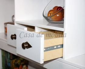 Buffetschrank 143x197x45cm BERGEN Kiefer 2farbig weiß / gelaugt geölt