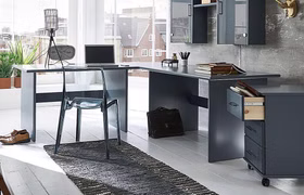 massivholz eckschreibtisch schreibtisch mit schubladen und rollcontainer kiefer grau lackiert massivholz eckschreibtisch schreibtisch mit schubladen und rollcontainer kiefer grau lackiert