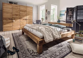 Balkenbett IV Holzbeine WOODSTOCK Wildeiche massiv geölt Holzbett Balkenbett IV mit holzbeine RUSTIKAL Wildeiche massiv geölt mit Wuchsrissen casademobila