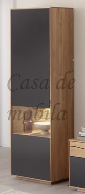 Vitrine FÖHR 63x200x40cm Wildeiche massiv Roheffekt geölt Lack carbon Alois Garthaus casademobila Goslar