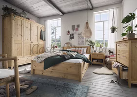 Kleiderschrank 187x210x57cm SOLVITA 4türig Kiefer gelaugt geölt Drehtürenschrank SOLVITA 187x210x57cm 4türig Kiefer massiv gelaugt geölt Casa de mobila Goslar