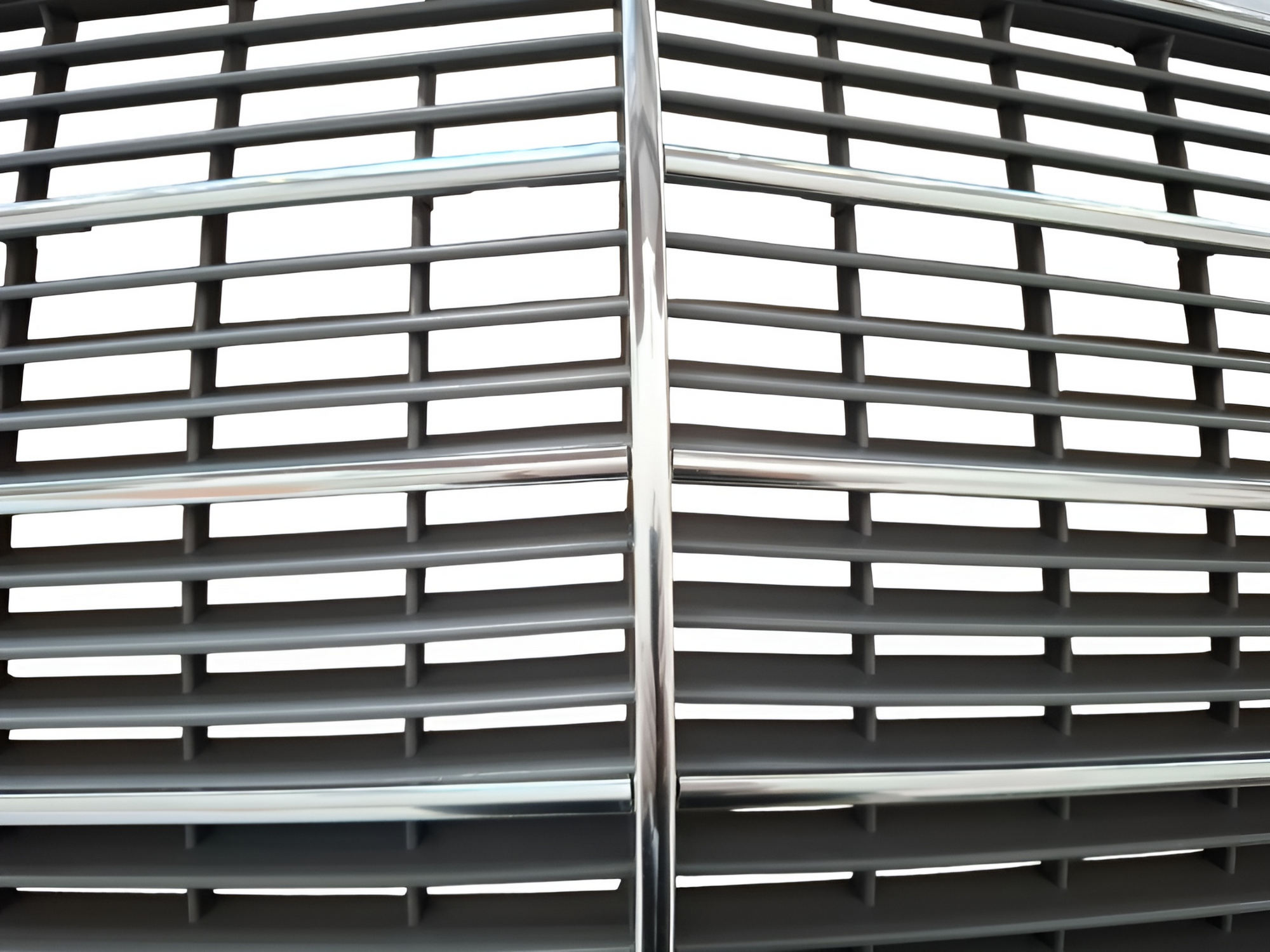 Passend für Mercedes W123 Grill Kühlergrill Frontgrill Chrom Rahmen 1977-1985 Passend für Mercedes W123 Grill Kühlergrill Frontgrill Chrom Rahmen 1977-1985