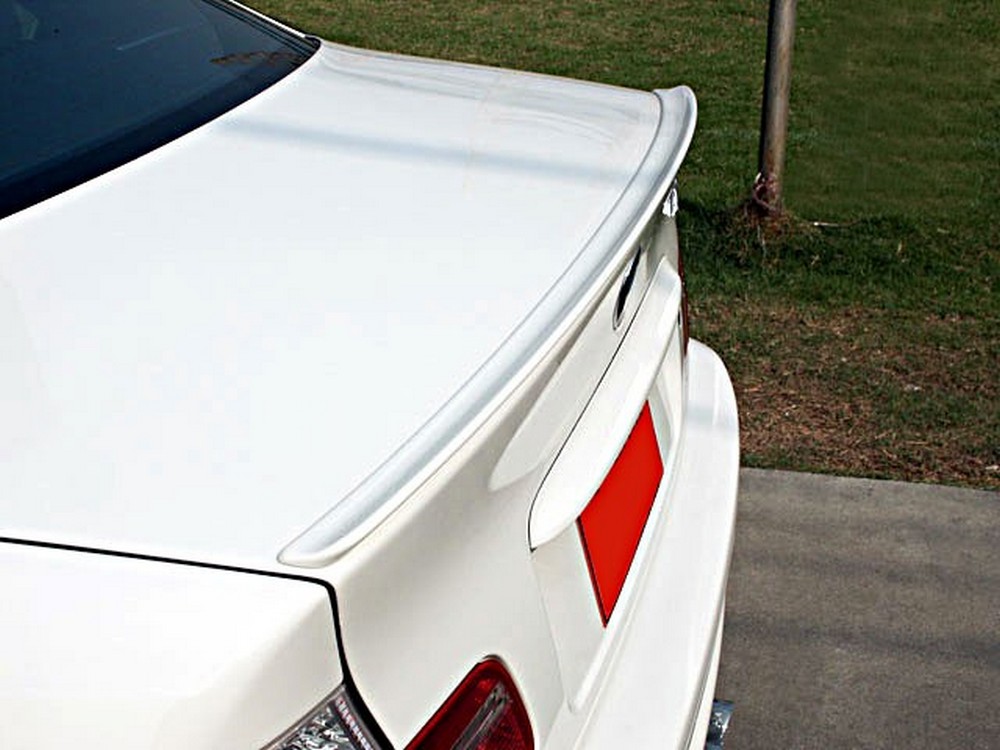 Suitable for BMW E46 3 Series Saloon Rear Boot Trunk Spoiler Lip Wing Sport Trim Suitable for BMW E46 3 Series Saloon Rear Boot Trunk Spoiler Lip Wing Sport Trim