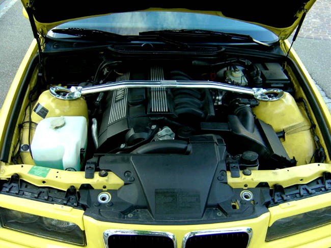 Für BMW 3er E90 E91 E92 E93 Diesel Alu Domstrebe