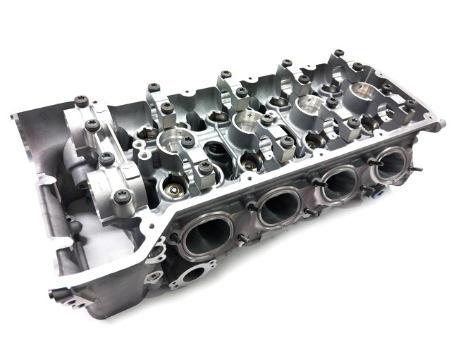 BMW Zylinderkopf Überholung S65 S65B40A M3 V8 E90 E90LCI E92 