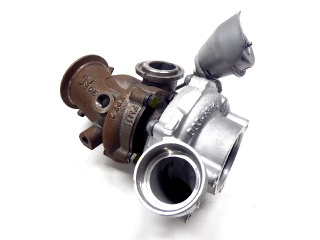 NEU !! BMW Turbolader 8575477 8575476 B57 G05 G06 G07 G11 G11LCI 