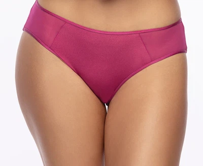 Vorderansicht Slip in klassischer Form in Farbe Rot (Cerise)