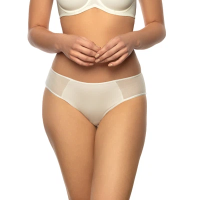 Vorderansicht Slip klassische Schnittform in Farbe Cream