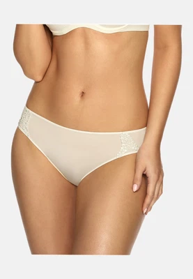 Vorderansicht Slip in Bikinislip-Form in Farbe Cream