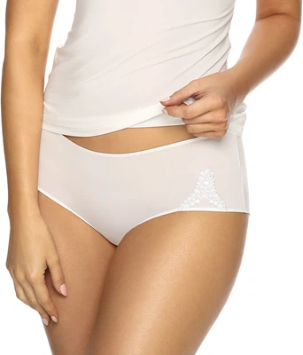 Vorderansicht Panty in Farbe Weiß