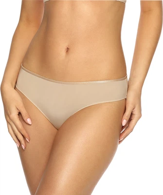 Vorderansicht Brasiliano in Farbe Haut