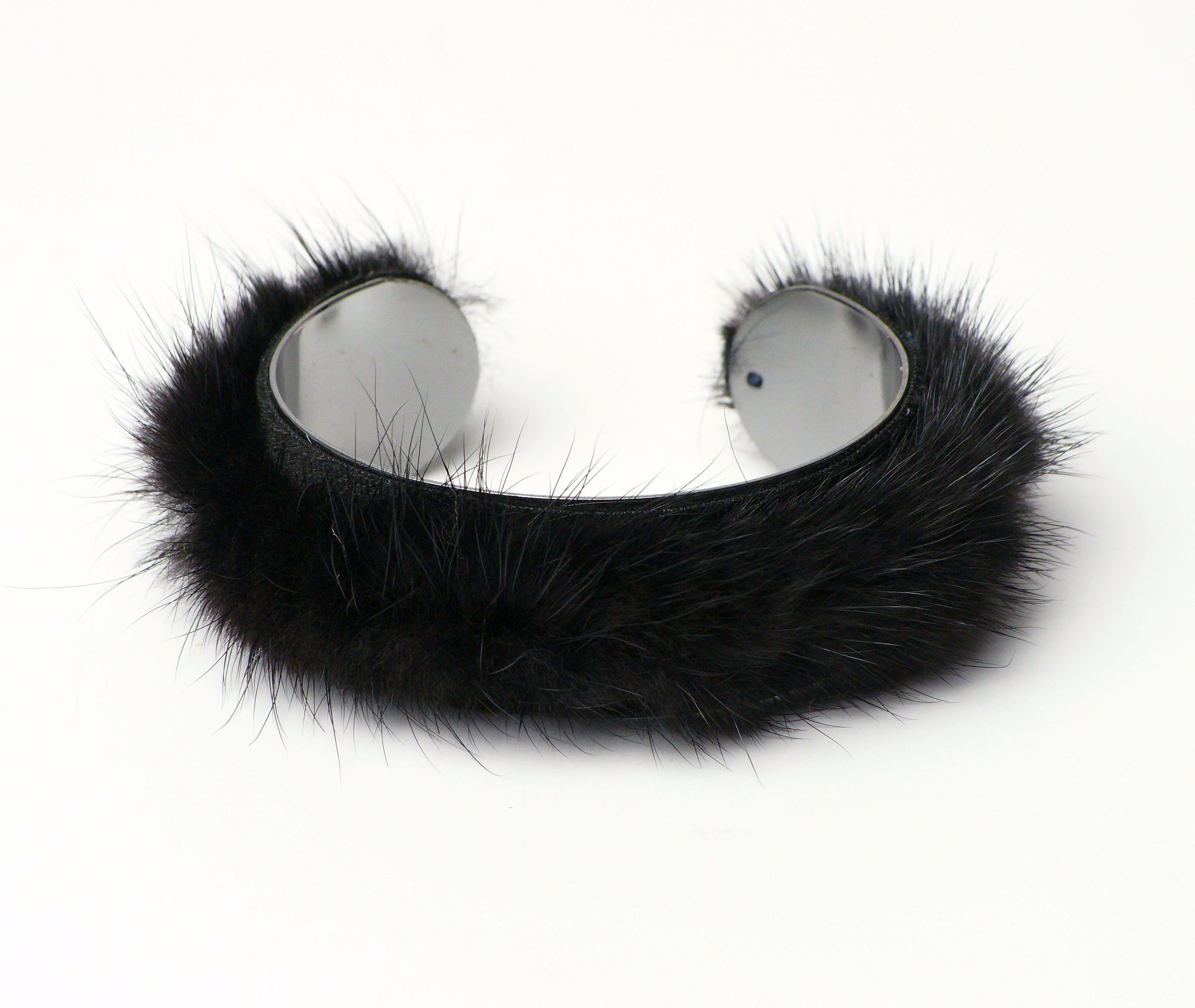 Modeschmuck Armband von Sweet7 aus Kunstfell  Metall in Schwarz
