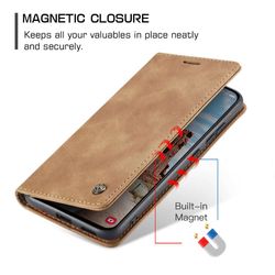 H130SA394A-CASEME-Handy-Tasche-fuer-Samsung-Galaxy-S25-FE-Wallet-013-Series-Huelle-Klapp-Etui_38.jpg CASEME 013 Series Hülle halb geöffnet und mit bildhaftem Magneten in Braun für Galaxy S25 FE