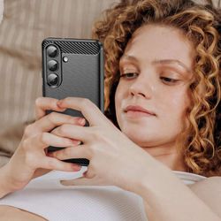 H205SA219A-TPU-Huelle-fuer-Samsung-Galaxy-S26-PLUS-Carbon-Fiber-Skin-Brushed-Schutzcover-Case_6.jpg H205SA219A-TPU-Huelle-fuer-Samsung-Galaxy-S26-PLUS-Carbon-Fiber-Skin-Brushed-Schutzcover-Case_6.jpg