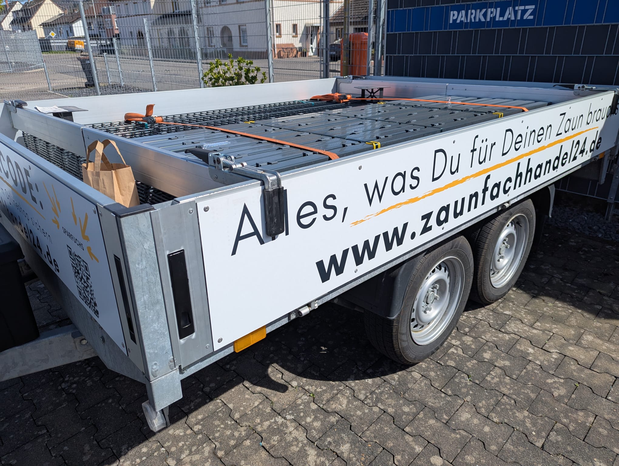 Leihanhänger für den Zaunkauf