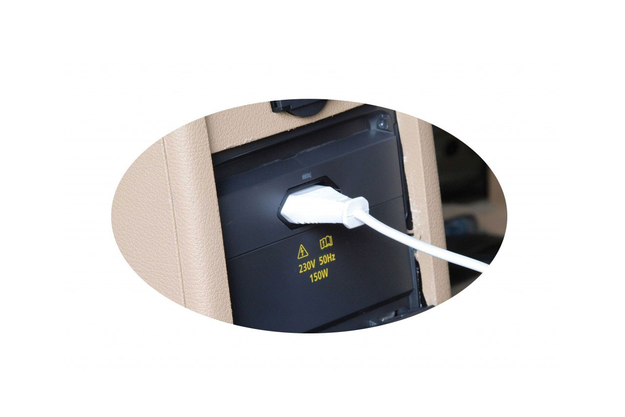 Kabelsatz 230 V Anschluss für VW Golf 5, Passat 3C, Passat CC, Tiguan, Touareg