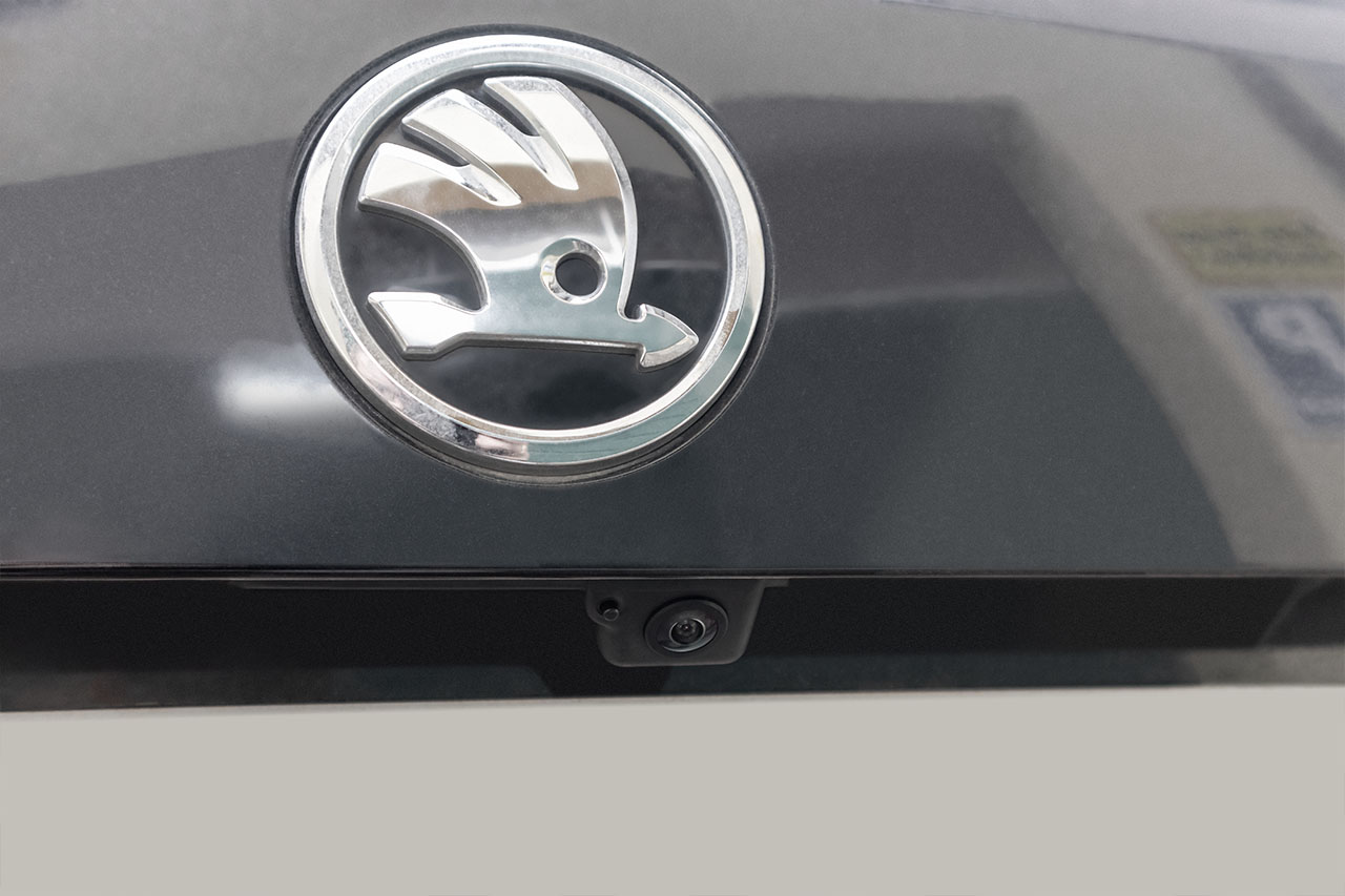 Rückfahrkamera Für Skoda Superb 2011-2018 - HD Ersatzkamera