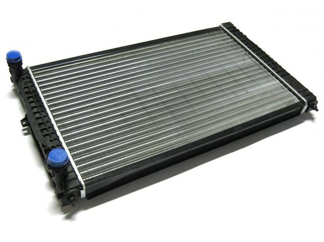 Wasserkühler Motor Kühler 1.6l 1.8l 1.9 TDI für VW Passat 3B B5 Skoda Superb 3U