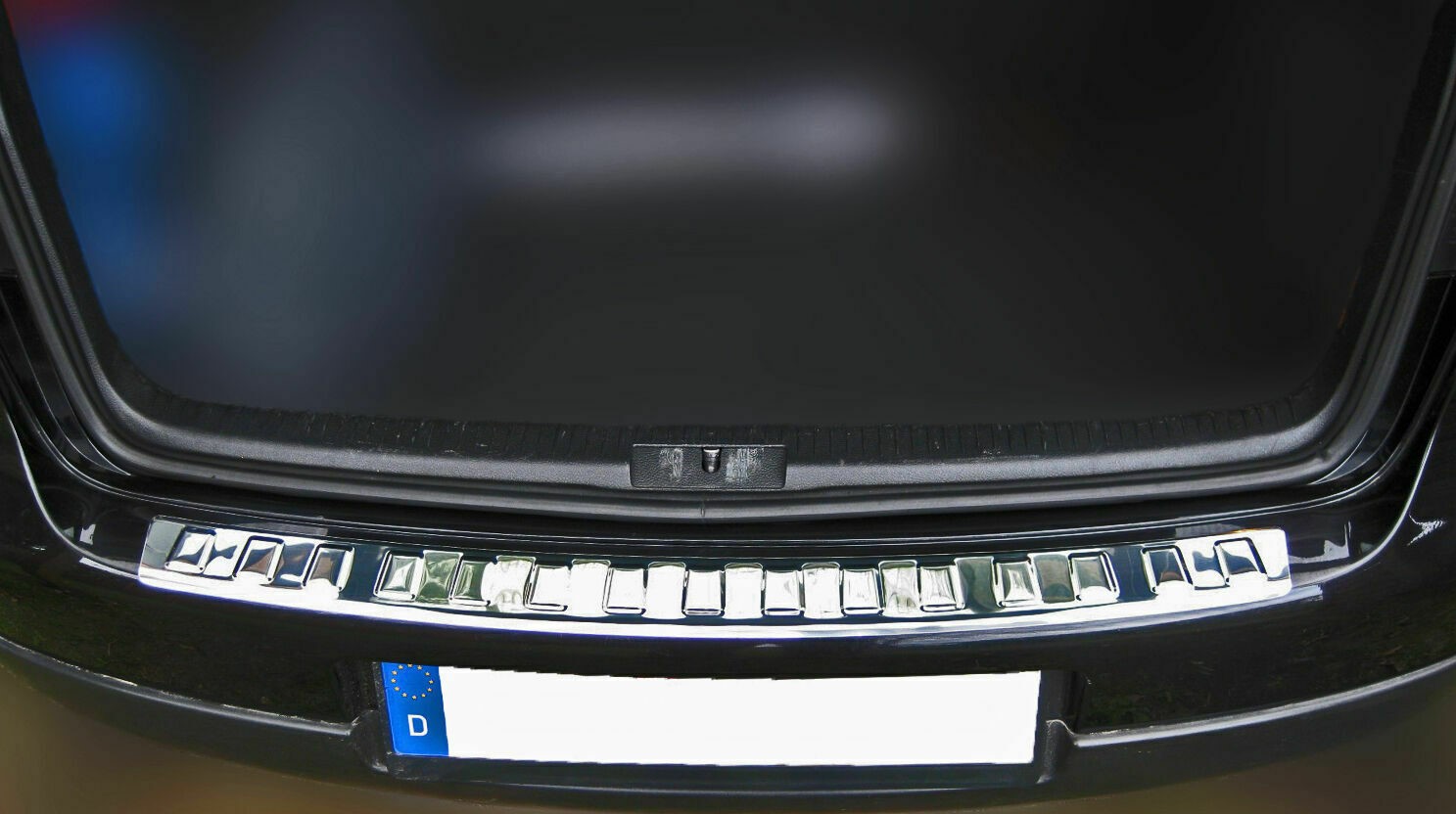 Edelstahl Ladekantenschutz Chrom Stoßstange Schutz Abdeckung mit Abkantung für VW Golf 5 Limo ab 2003-2008