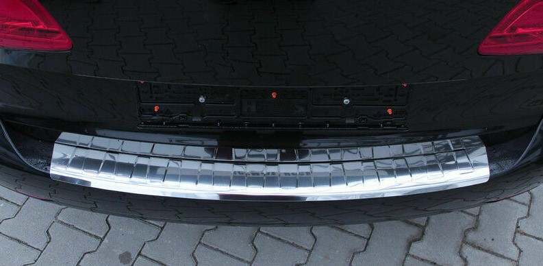 MIT ABKANTUNG LADEKANTENSCHUTZ Edelstahl für VW Touran 2010-2015 1T3 Facelift