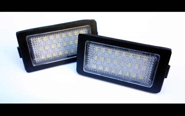 2x LED PREMIUM Kennzeichenbeleuchtung SMD für BMW 7er E38 (Modelle 94-01)