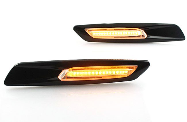 2x LED Seitenblinker Blinker in Schwarz Smoke SET für BMW 5er E60 E61 / 1er E81 E87 E82 E88