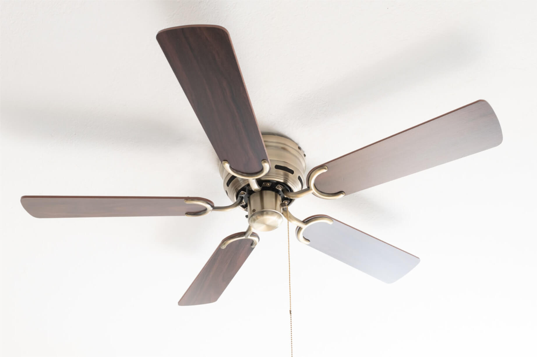 Flush-mount ceiling fan Pepeo Kisa Deluxe White blades Oak / Walnut, Home  & Commercial Heaters, Ventilation & Ceiling Fans