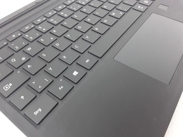 【新品】 Microsoft Surface Pro タイプカバーモデル1755 Microsoft Surface Pro Type Cover 4 1755 Backlite and