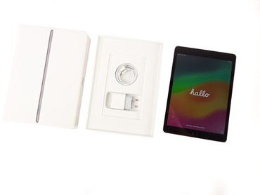 TS iPad 第8世代 Wi-Fi + Cellular 32GB A2429 TS iPad 第8世代 Wi-Fi + Cellular 32GB A2429 Amazon.com