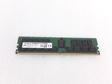 Micron 32GB DDR4-RAM PC4-2933Y ECC Server RAM MTA36ASF4G72PZ