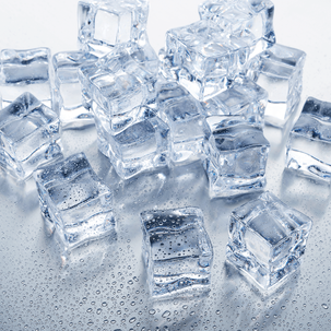 Acrylic decorative ice cubes 30 mm, 1 kg