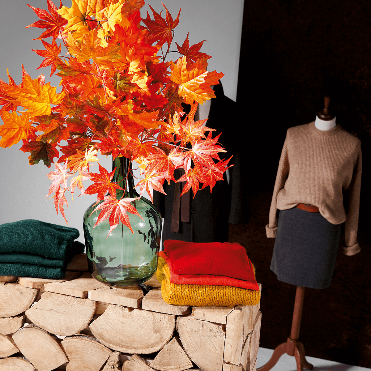 Artificial maple branch orange, length 80 cm - 3 Artificial maple branch orange, length 80 cm - 3
