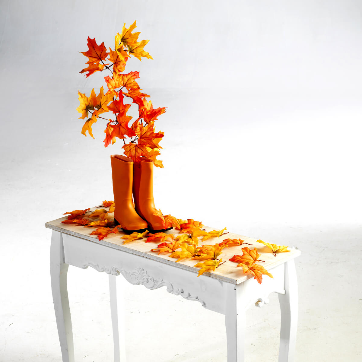 Artificial maple branch orange, length 80 cm - 1 Artificial maple branch orange, length 80 cm - 1