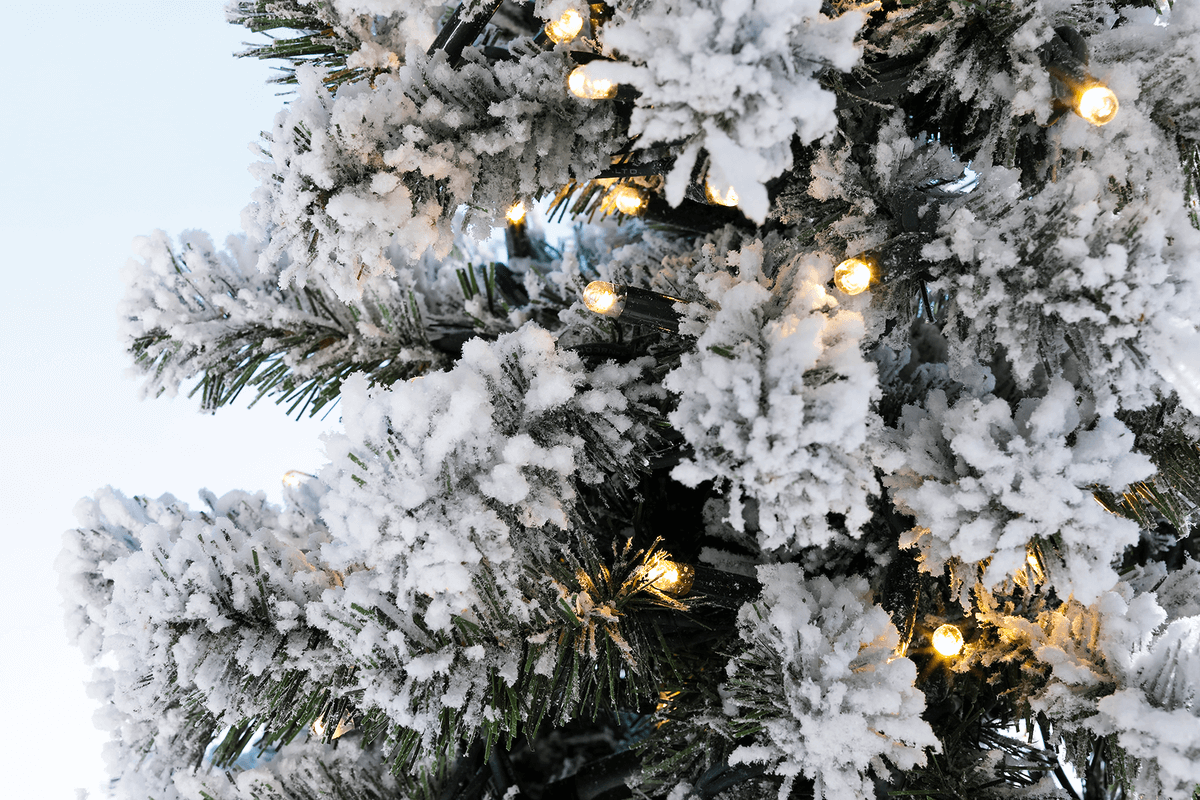 Sapin artificiel étroit, enneigé avec LED 180 cm - 4 Sapin artificiel étroit, enneigé avec LED 180 cm - 4