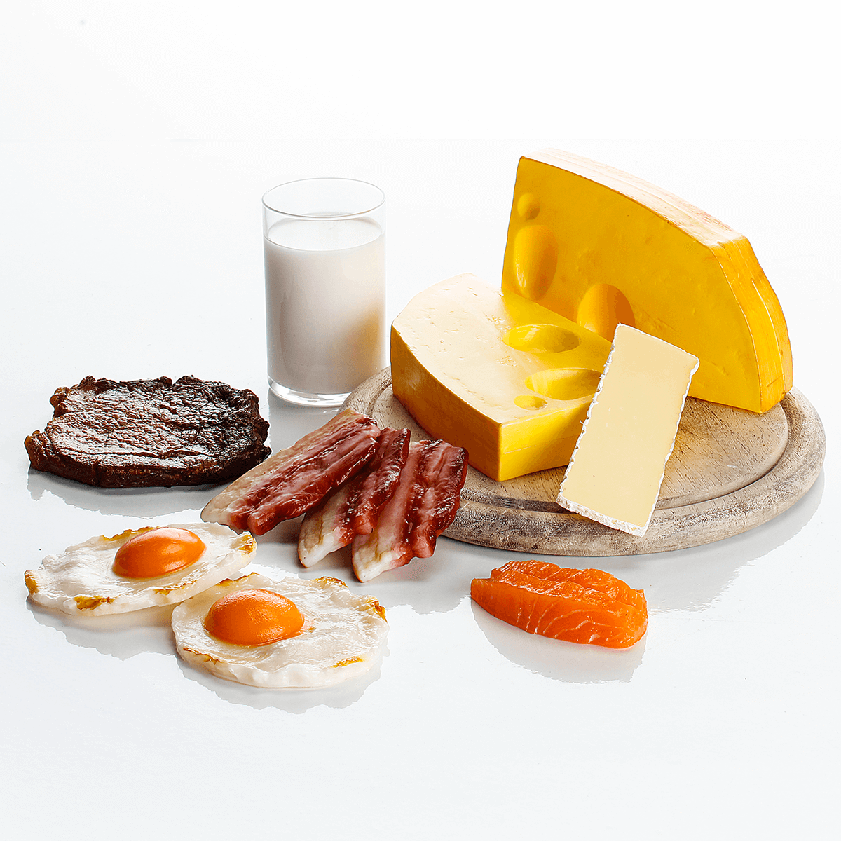 Emmentaler Käse Lebensmittel-Attrappe, 2 Stück - 4 Emmentaler Käse Lebensmittel-Attrappe, 2 Stück - 4