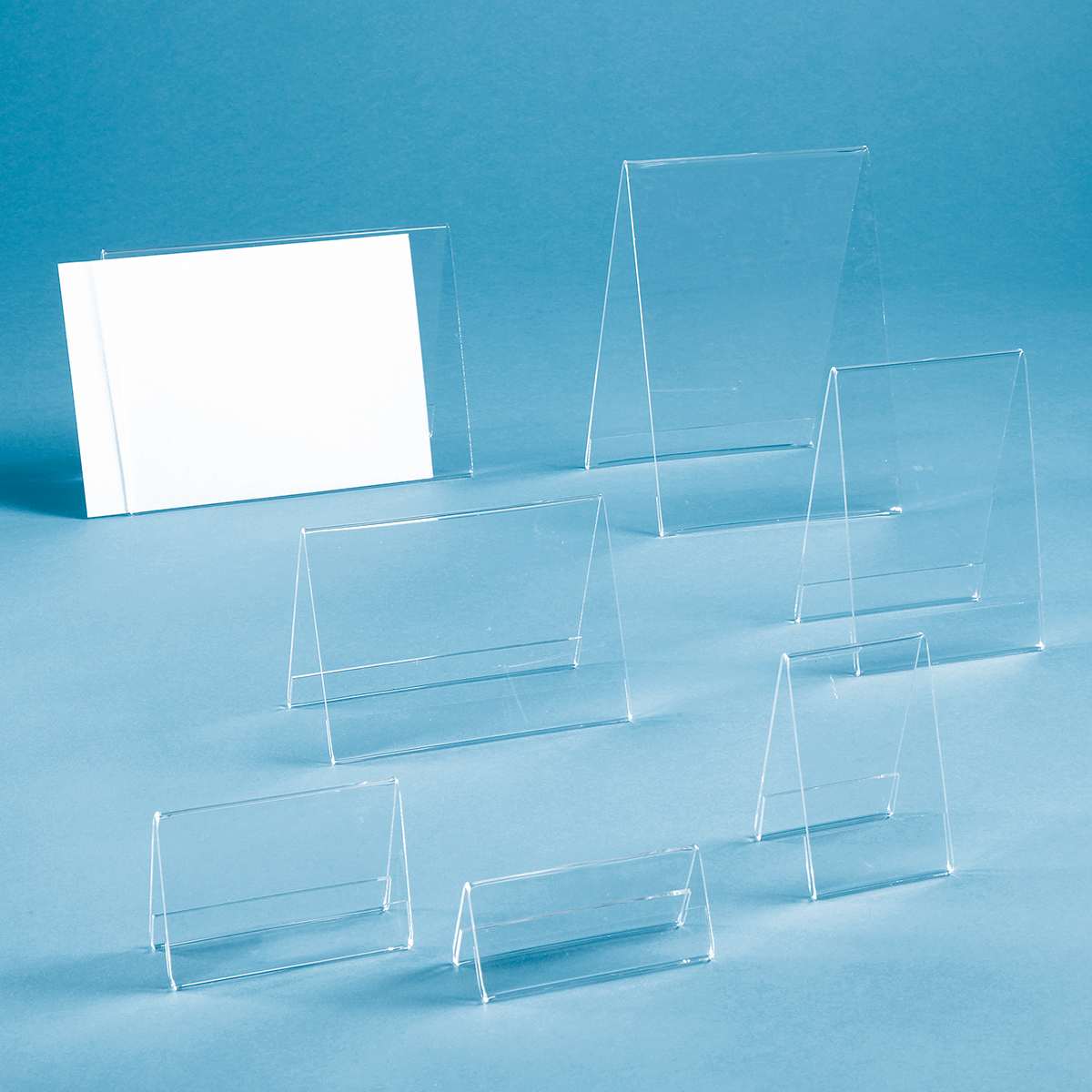 Roof-shaped stand, 10 x 4 cm - 1