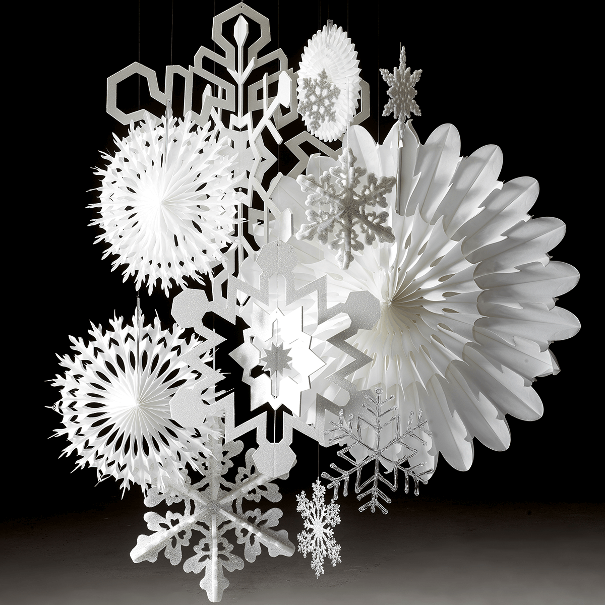 Decorative Fan 50cmØ white paper B1 snowflake - 3 Decorative Fan 50cmØ white paper B1 snowflake - 3