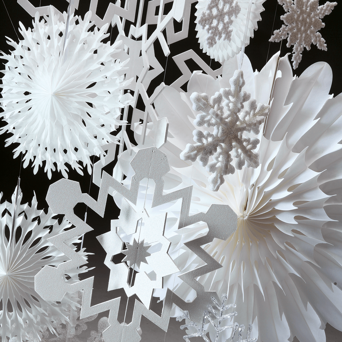 Decorative Fan 50cmØ white paper B1 snowflake - 4 Decorative Fan 50cmØ white paper B1 snowflake - 4