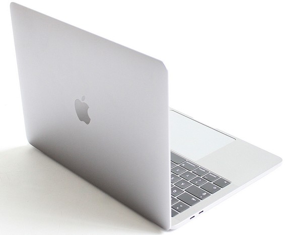 Apple MacBook Pro A1706 2017 13.3 Zoll i7-7567U 3.50 GHz 16 GB RAM